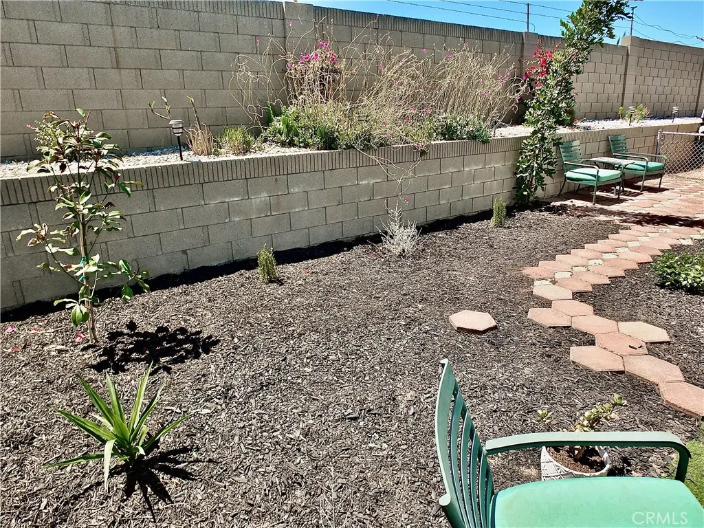 Harbor City, California 90710, United States, 2 Bedrooms Bedrooms, ,2 BathroomsBathrooms,Residential,Active,179657