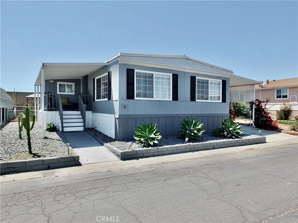 Harbor City, California 90710, United States, 2 Bedrooms Bedrooms, ,2 BathroomsBathrooms,Residential,Active,179657