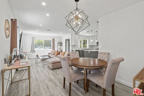 Photo of 19007 Vanowen Street, Reseda, CA 91335 (MLS # 26669307)