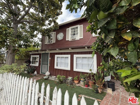 Photo of 1455 Barry Avenue, Los Angeles, CA 90025 (MLS # 26958901)