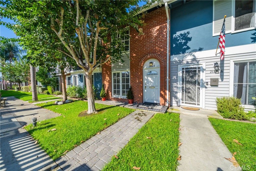 Photo of 2612 Del Way #B, Huntington Beach, CA 92648 (MLS # OC25196887)