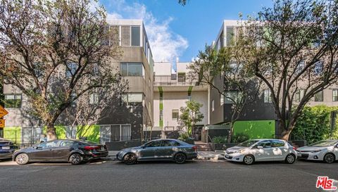 Photo of 1200 N Sweetzer Avenue #7, West Hollywood, CA 90069 (MLS # 26673483)