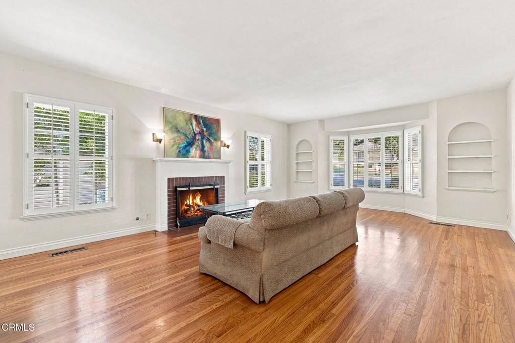 175 El Nido Avenue
