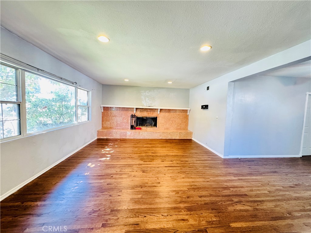 Properties 2 10030 Ruffner Avenue