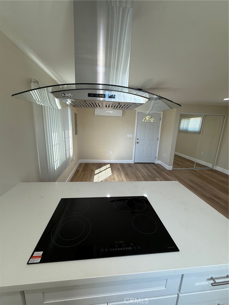 735 N Bush St.  Unit B