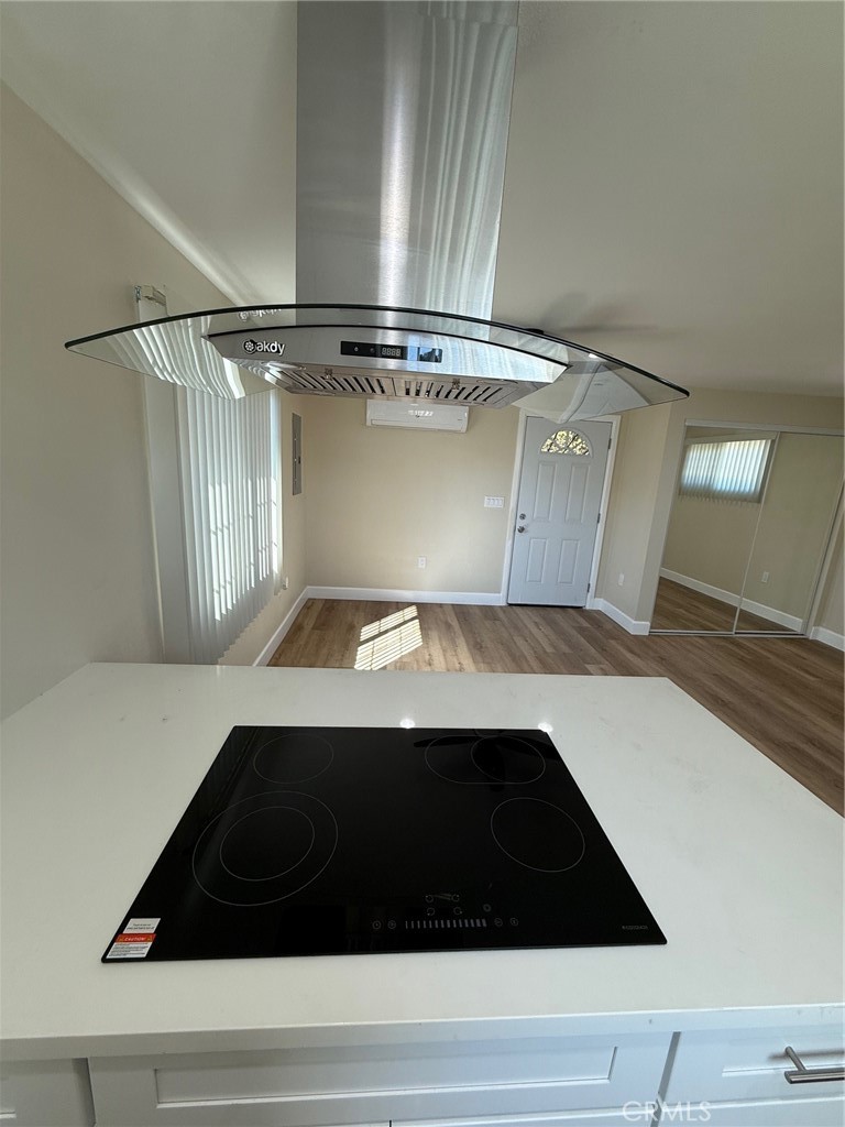 735 N Bush St.  Unit B