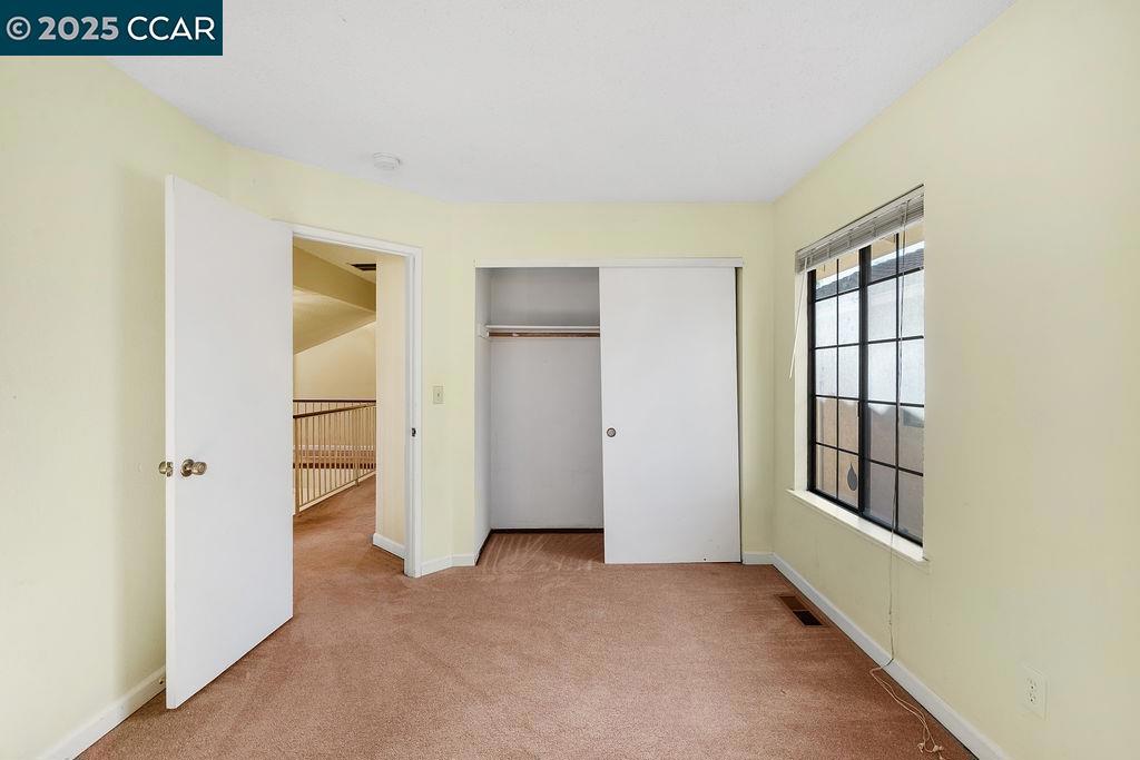 ALMOND RIDGE - Residential