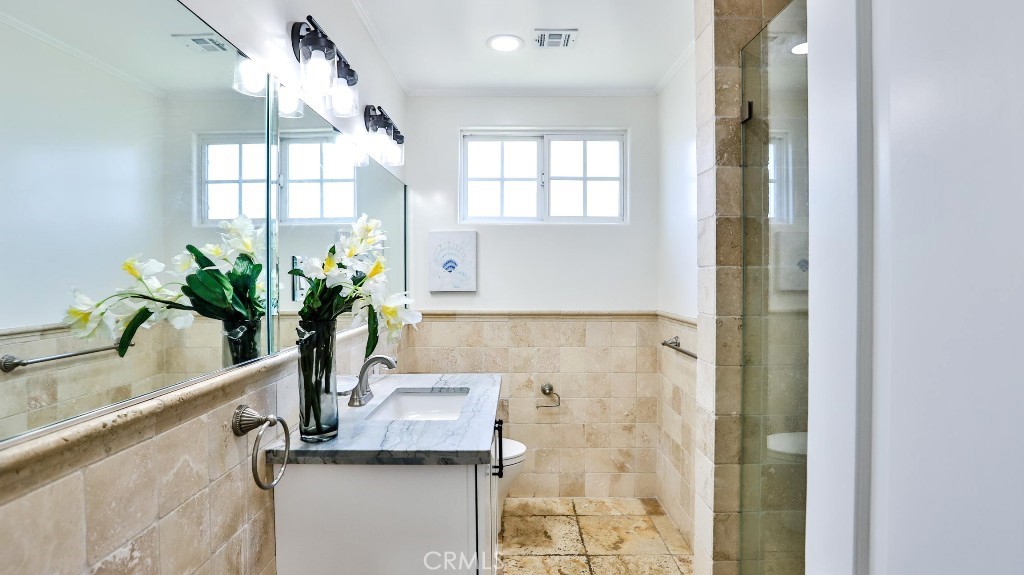 4704 E Centralia Street