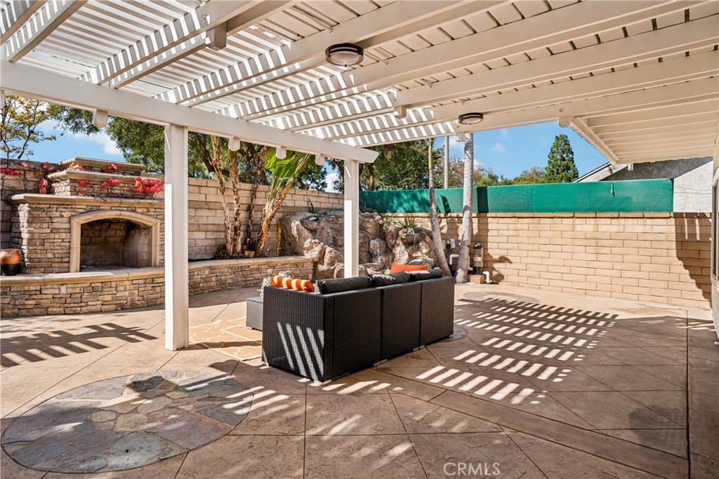 Lake Forest Keys (LK) - Residential