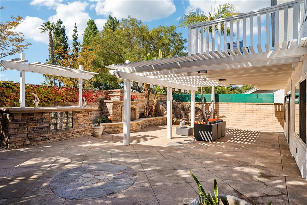 Lake Forest Keys (LK) - Residential