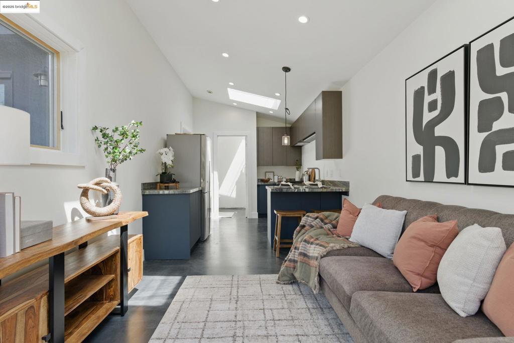 Longefellow - Residential