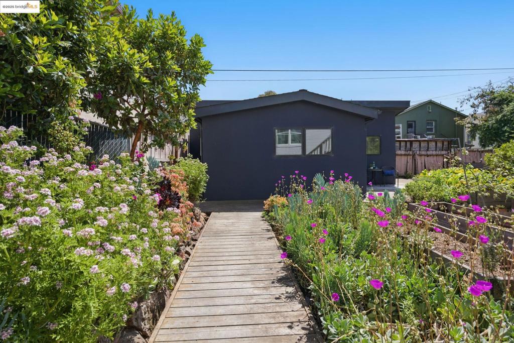 Longefellow - Residential