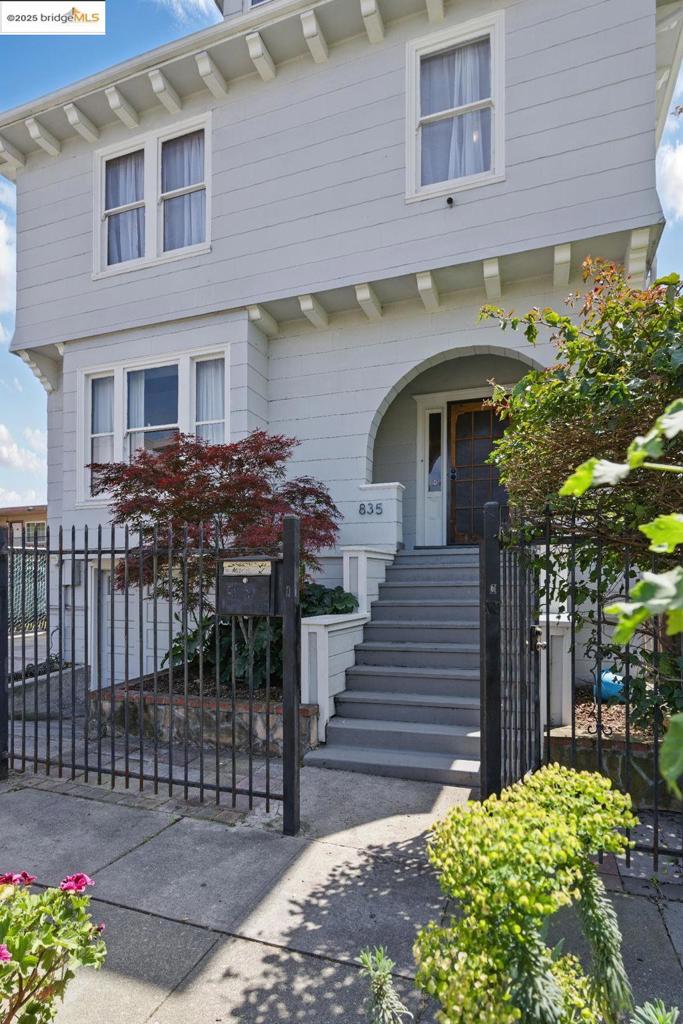 Longefellow - Residential