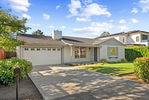 Photo of 756 Encina Grande Drive, Palo Alto, CA 94306 (MLS # ML82025550) Photo of 756 Encina Grande Drive, Palo Alto, CA 94306 (MLS # ML82025550)