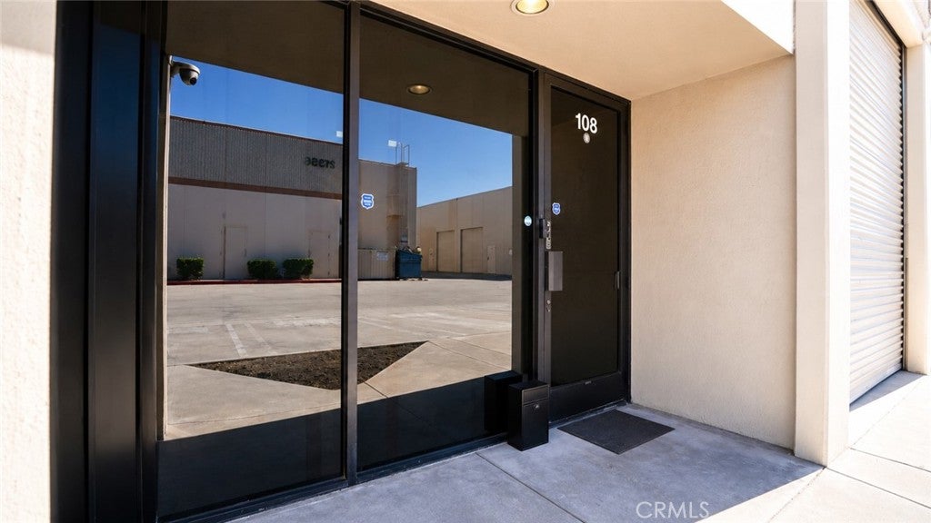 21352 Nordhoff