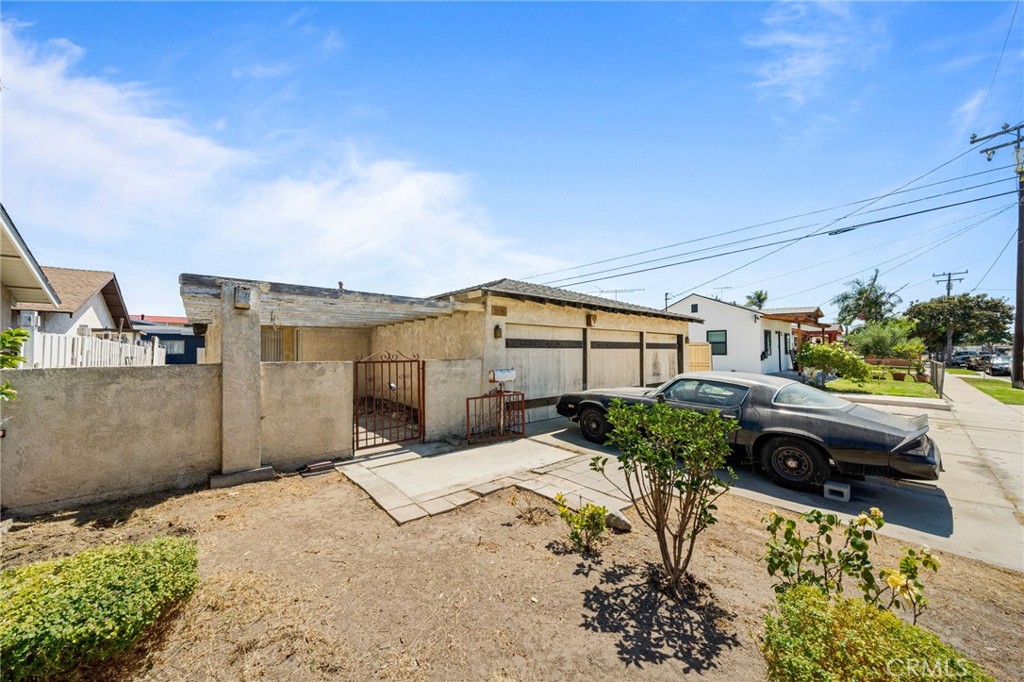 13208 Florwood Avenue