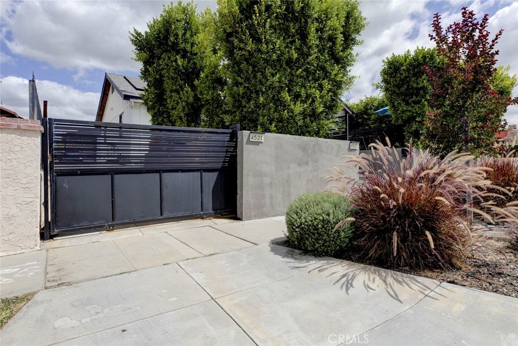 4523 Alumni AVE, Los Angeles CA 90041