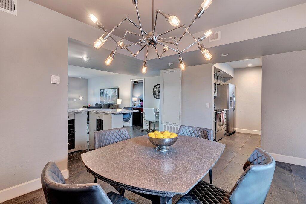 Ramon Estados - Residential