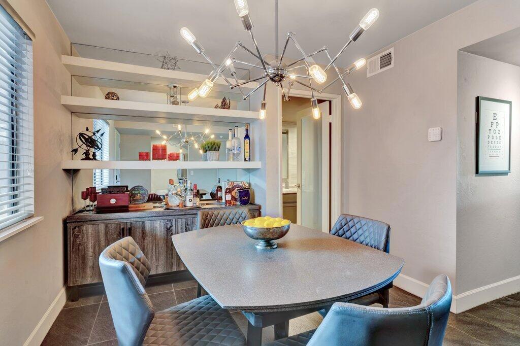 Ramon Estados - Residential