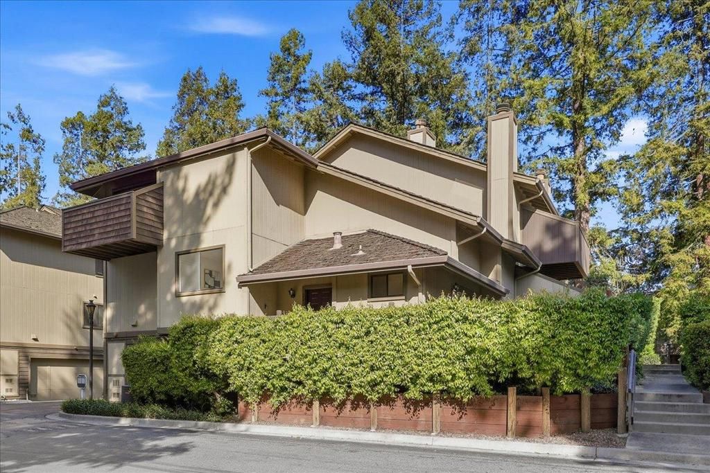 Photo of 2431 Michele Jean Way, Santa Clara, CA 95050 (MLS # ML82034508)