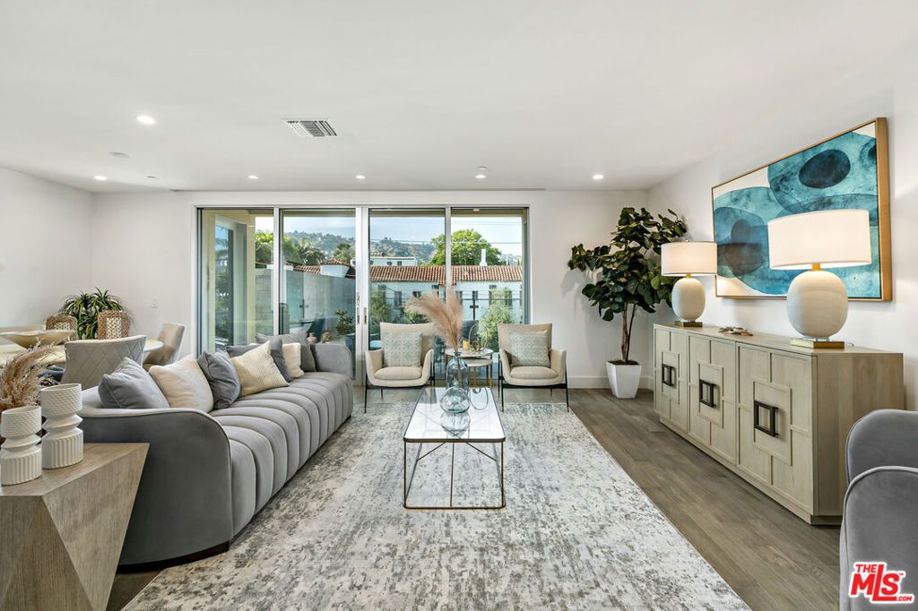 Photo of 728 N Sweetzer Avenue #308, Los Angeles, CA 90069 (MLS # 25601263)