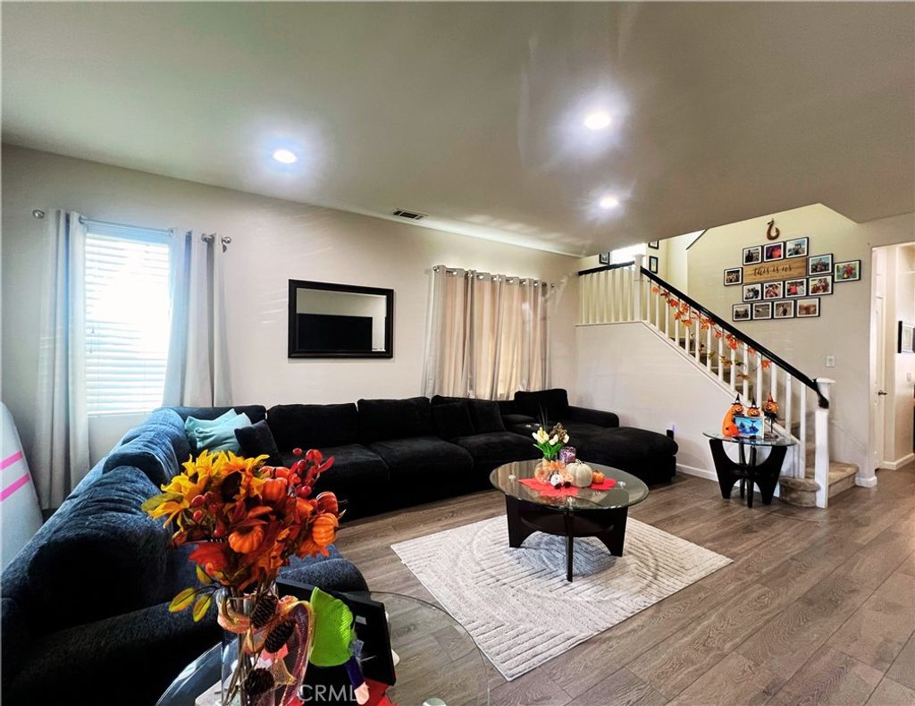 Photo of 2610 W Via San Carlos, San Bernardino, CA 92410 (MLS # CV25228274)