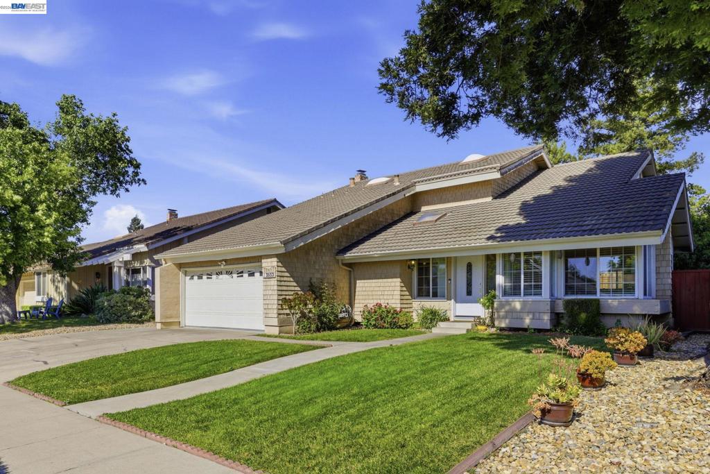 3653 Pimlico Dr