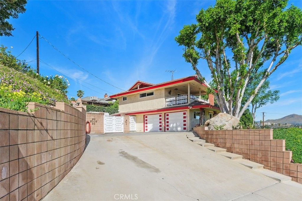 Photo of 5425 Golden West Ave, Jurupa Valley, CA 92509 (MLS # IG26057293)