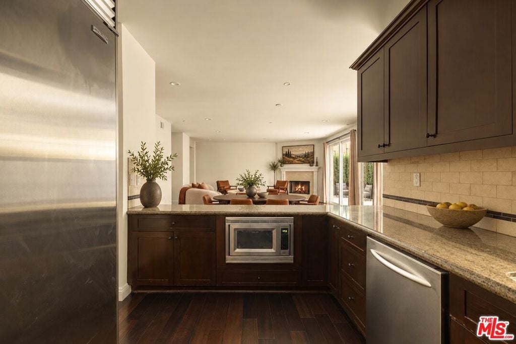 2255 Fox Hills Drive 100