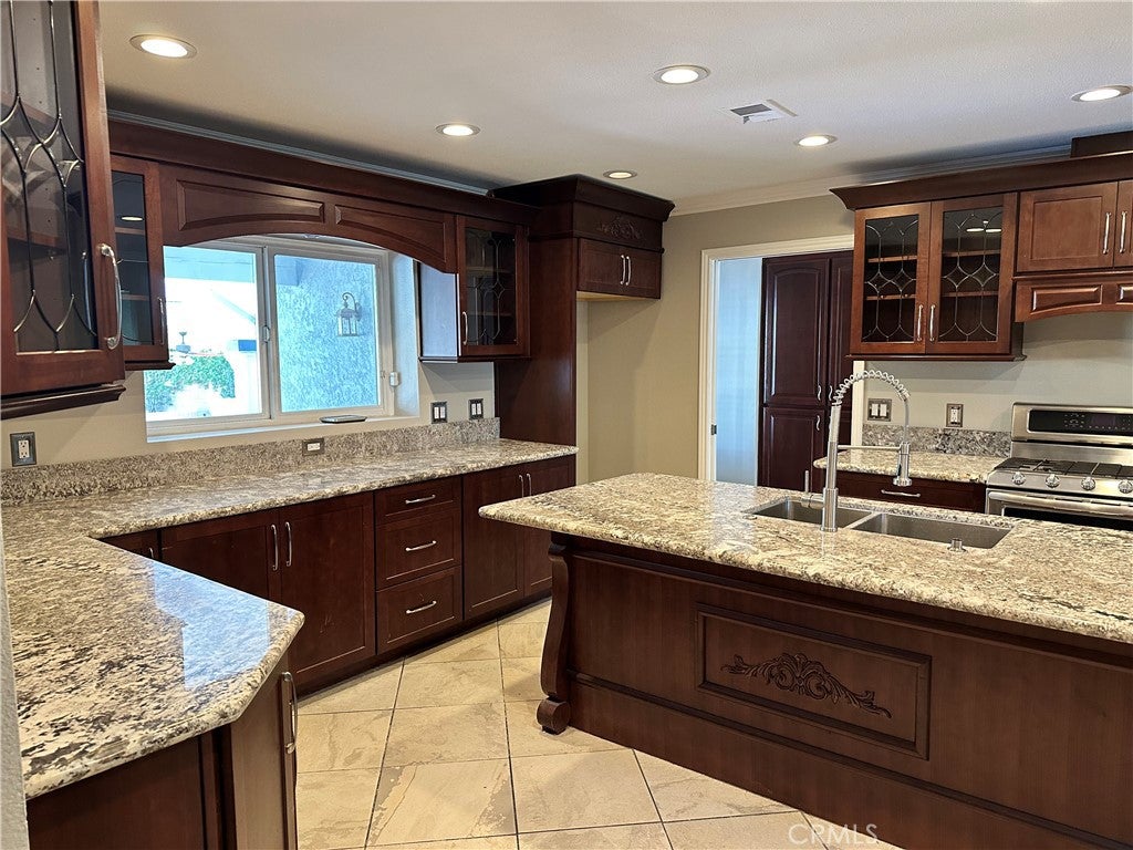 4761 W Avenue N, Lancaster, CA, 93536, USA, 6 Bedrooms Bedrooms, ,4 BathroomsBathrooms,Residential,Active,4761 W Avenue N,SR26106408
