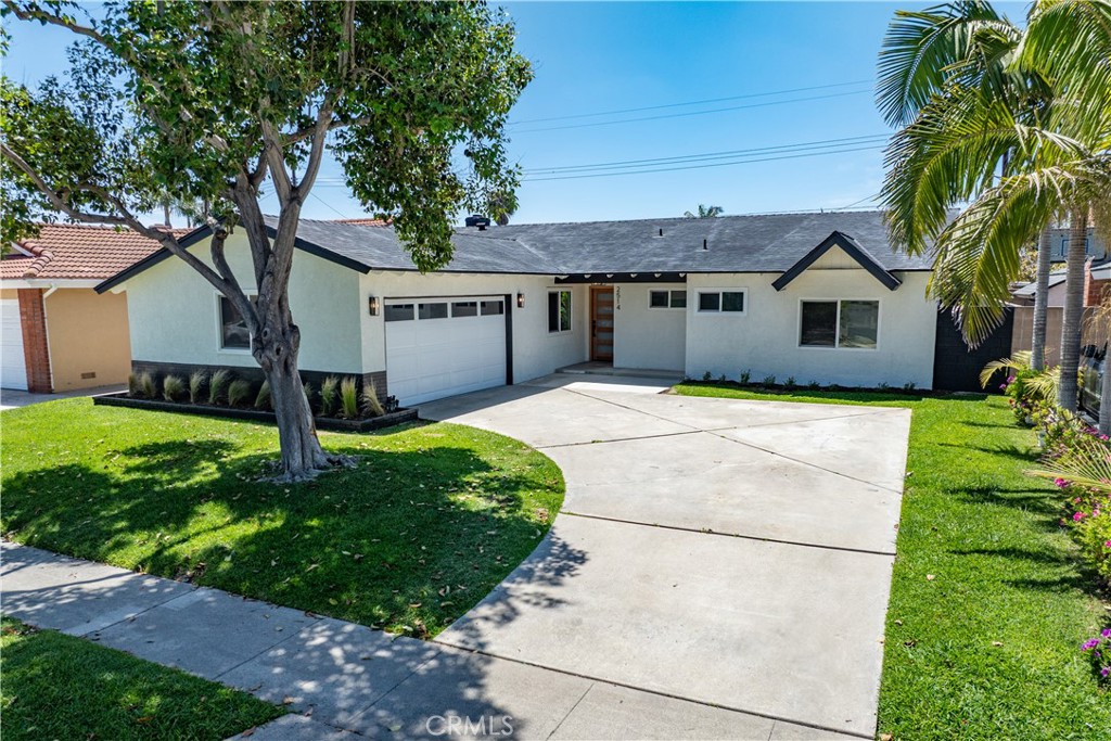 2514 S Rita Way