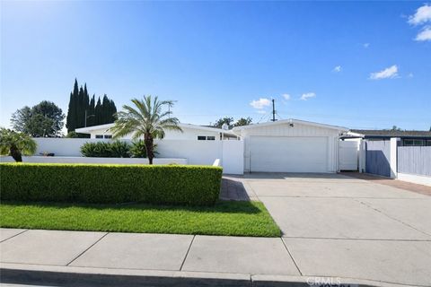 Tiny photo for 13701 Lanning St, Garden Grove, CA 92843 (MLS # PW26024752)