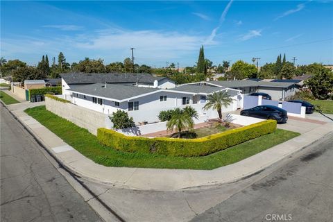 Tiny photo for 13701 Lanning St, Garden Grove, CA 92843 (MLS # PW26024752)