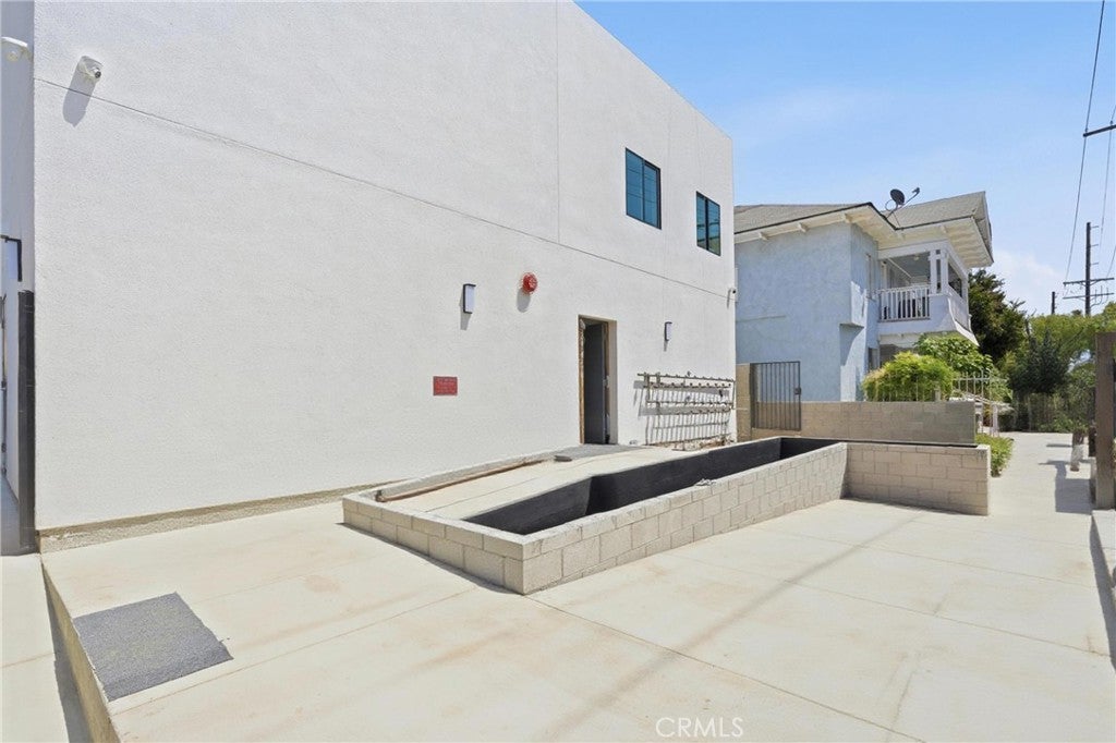 1009 E 29th Street