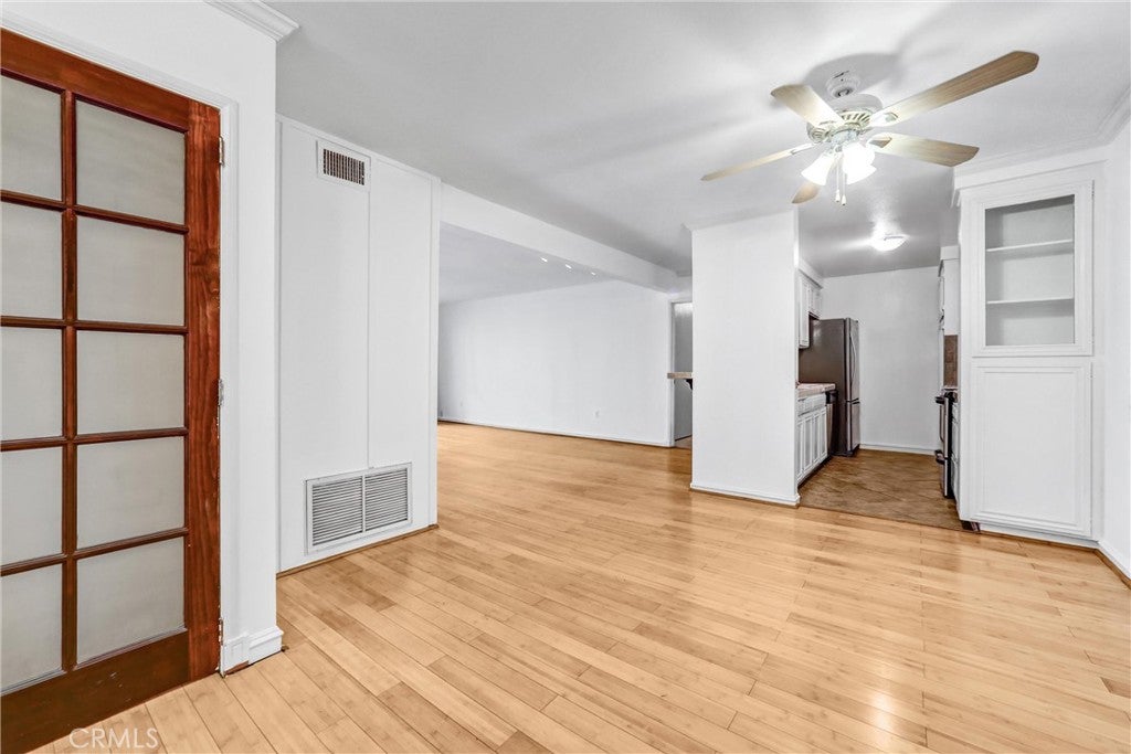 5334 Lindley Avenue 219, Encino CA 91316