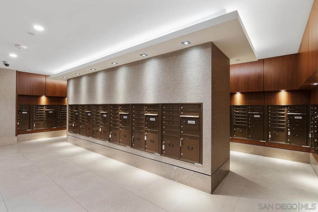 Downtown - Residential Lease