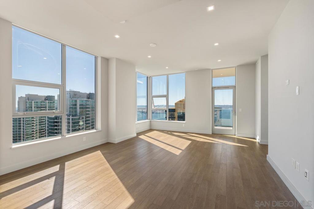 Downtown - Residential Lease