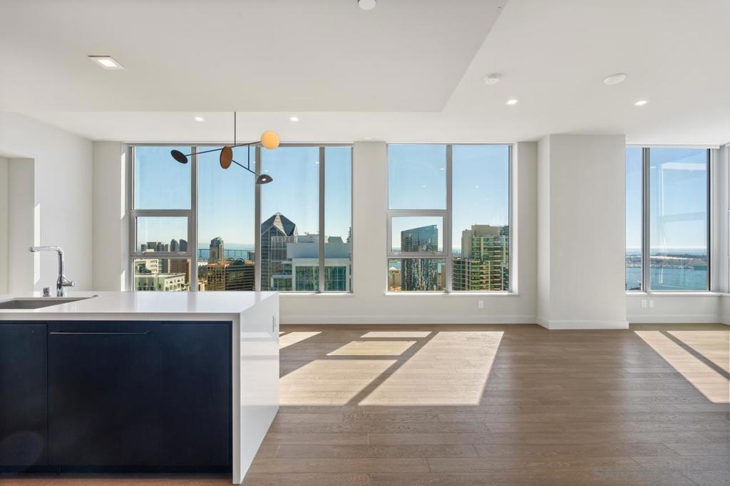 Downtown - Residential Lease