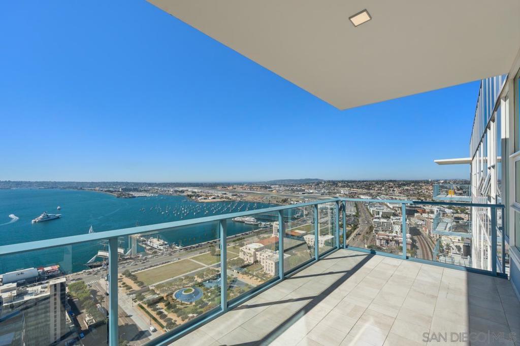 Downtown - Residential Lease