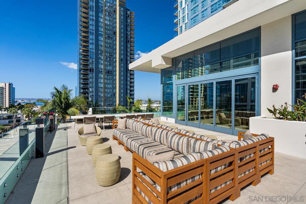 Downtown - Residential Lease