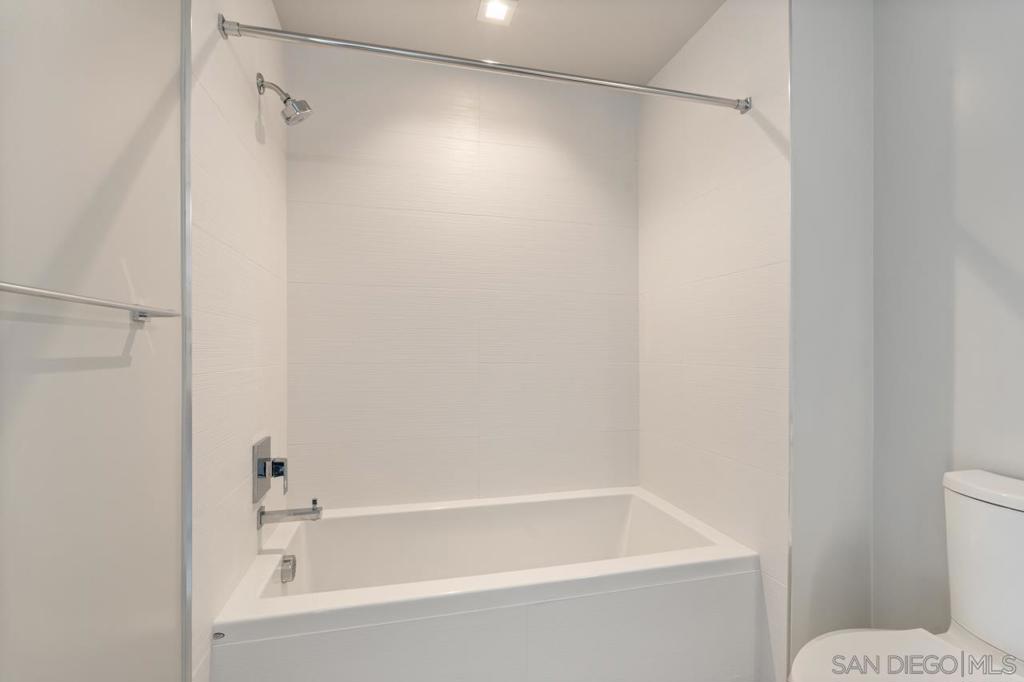 Downtown - Residential Lease