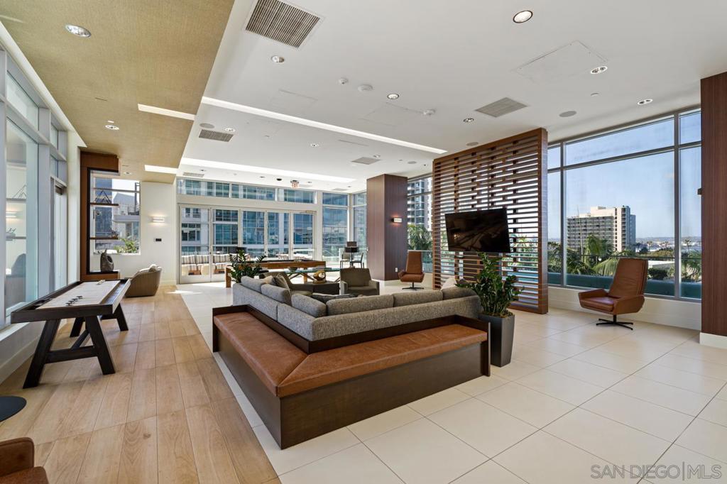 Downtown - Residential Lease