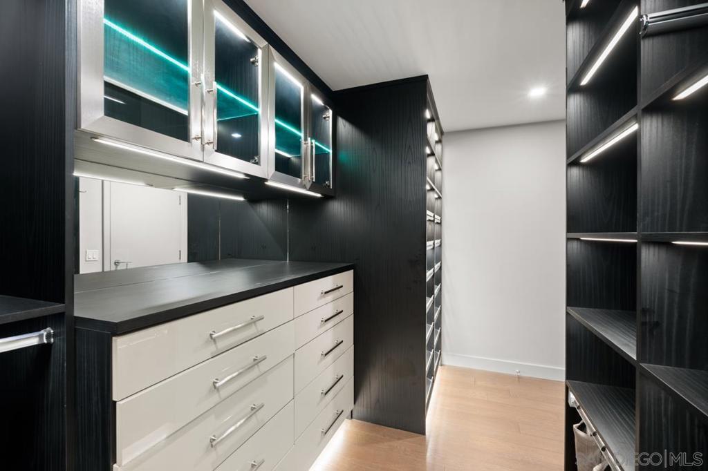 Downtown - Residential Lease