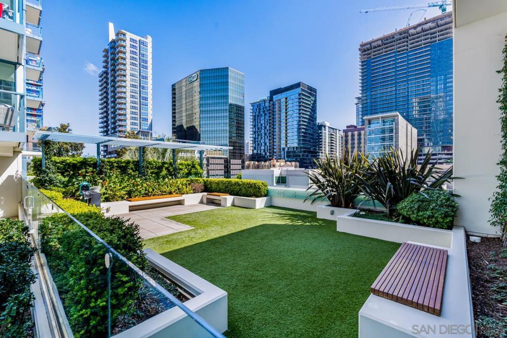 Downtown - Residential Lease