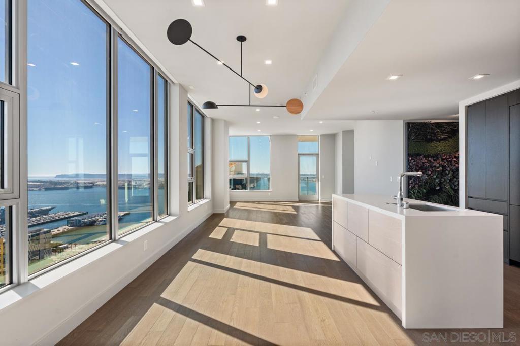 Downtown - Residential Lease