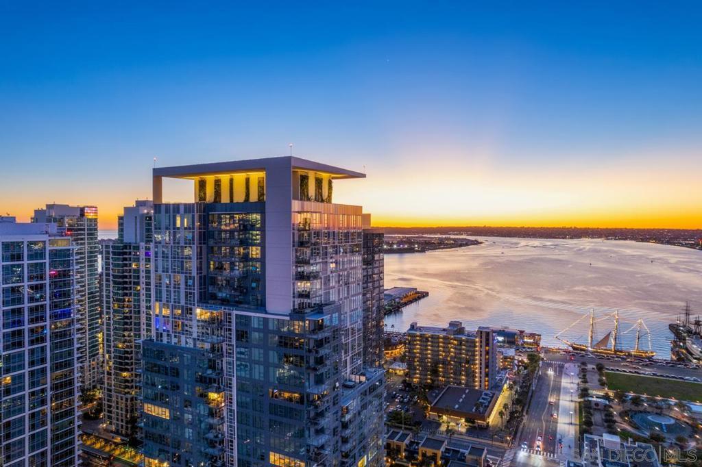 Downtown - Residential Lease