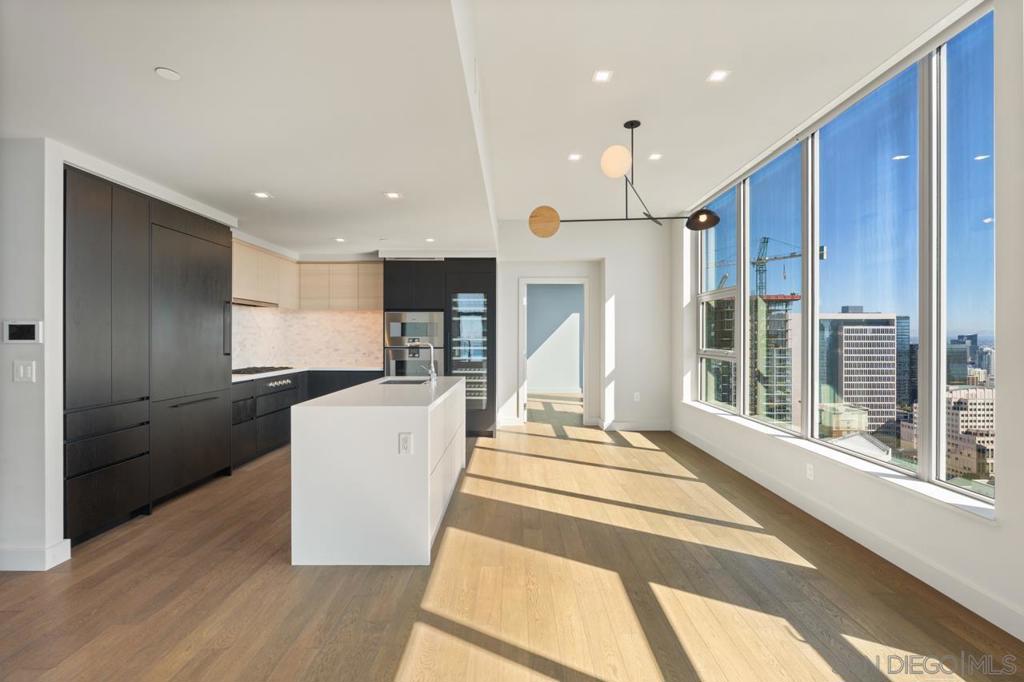 Downtown - Residential Lease