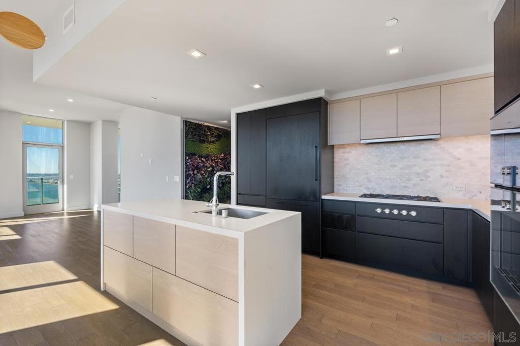 Downtown - Residential Lease