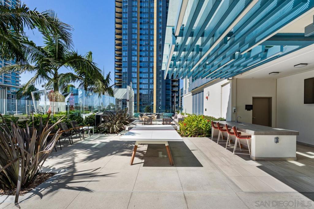 Downtown - Residential Lease