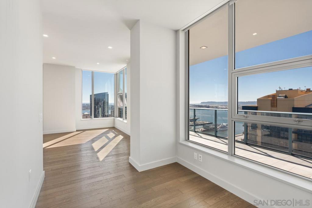 Downtown - Residential Lease